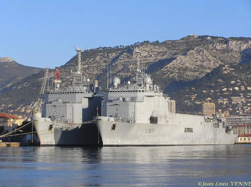 Le Foudre et le Siroco au quai dâ€™honneur de Toulon