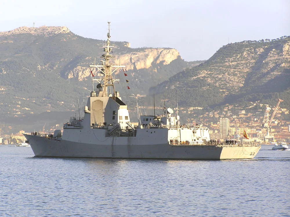La frégate anti-aérienne espagnole ALMIRANTE DON JUAN DE BORBON