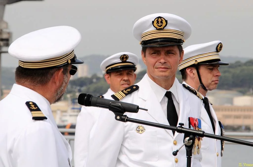 Prise de commandement du BPC Mistral