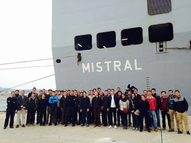 Les ingénieurs de demain à la découverte de la Marine nationale