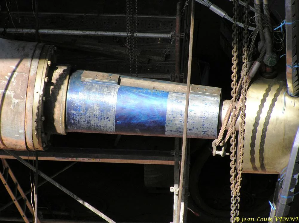 La seconde hélice du porte-avions