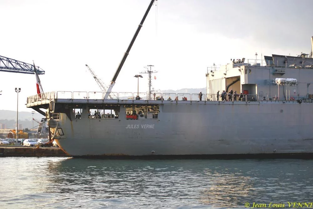 Le Jules Verne