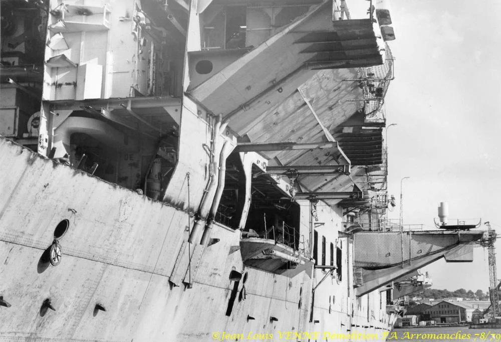 Démolition de l'Arromanches