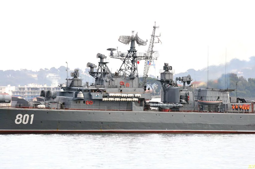 Escale de la frégate russe Ladnyy à Toulon
