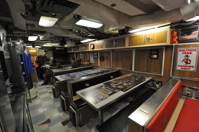 La cafétariat de l'équipage