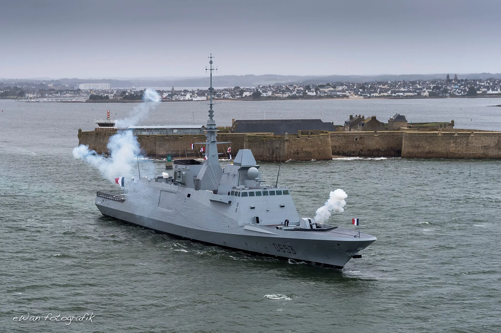 La FREMM Languedoc quitte Lorient