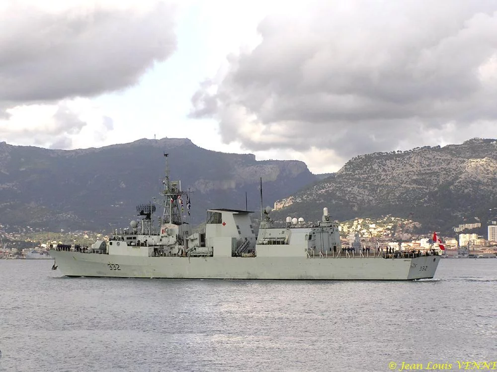 Arrivée à Toulon de la frégate canadienne Ville de Québec