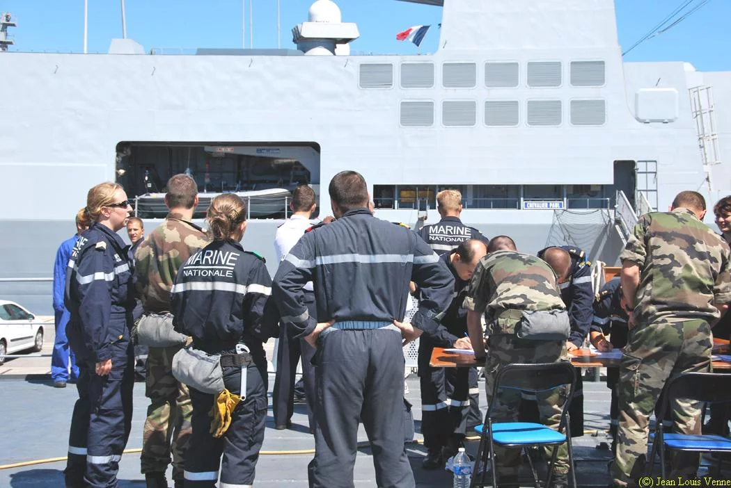 Sur la plateforme hélico