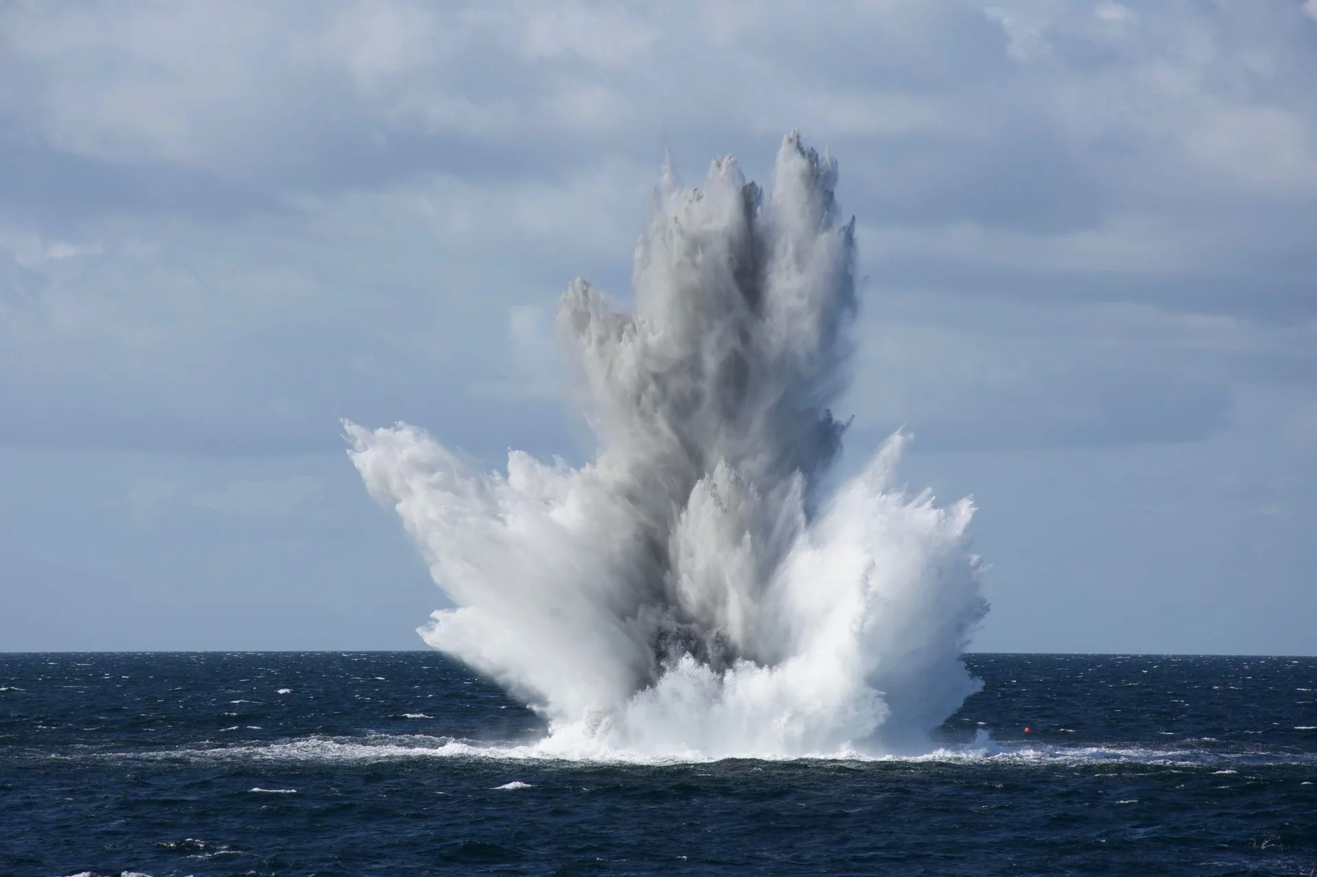 Neutralisation d’une mine historique de la Seconde Guerre mondiale de 490 kg