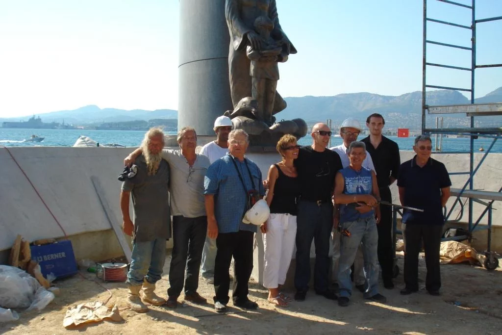 Monument dédié à la mémoire des Sous-Mariniers