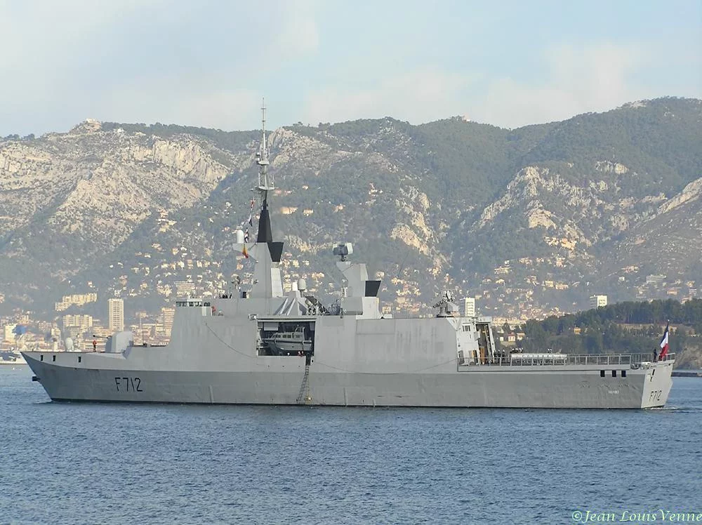 La frégate Courbet rentre du Liban