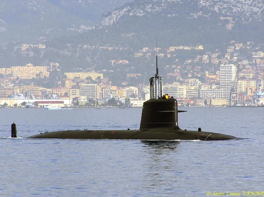 Le KD Tunku Abdul Rahman appareille de Toulon