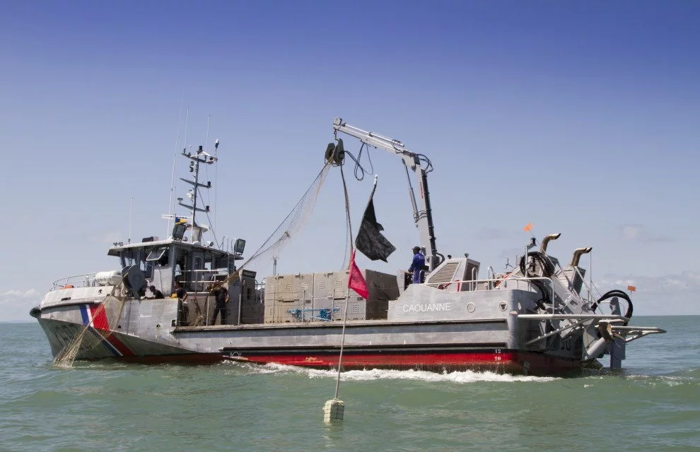 Embarcation relève filet (ERF) La Caouanne