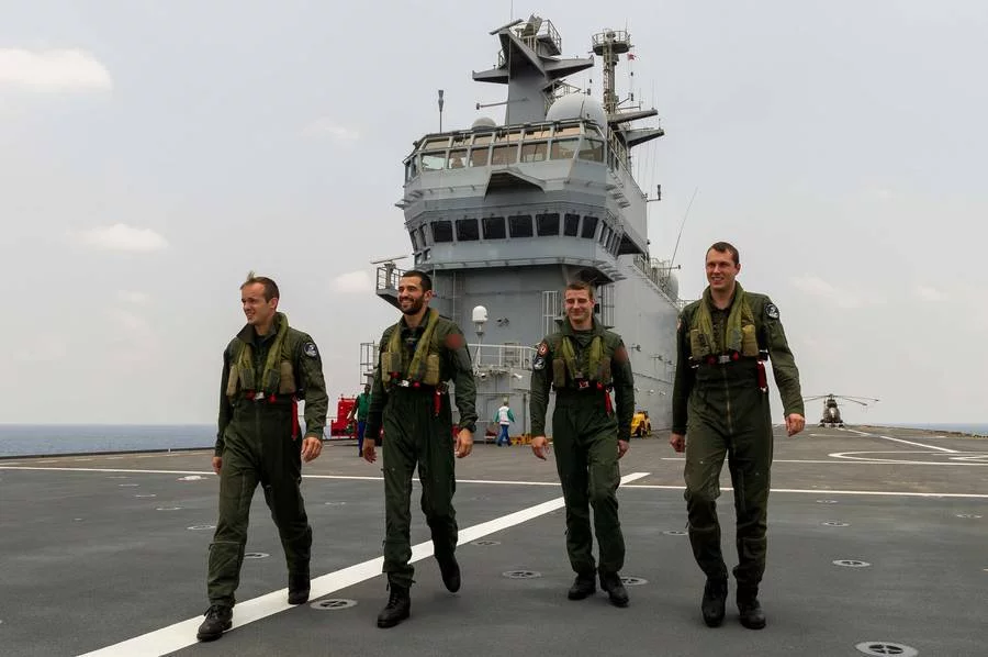 Des « marins du ciel » à l’école de la mer