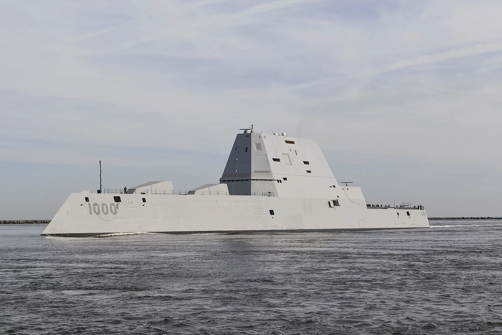 Le destroyer furtif américain USS Zumwalt