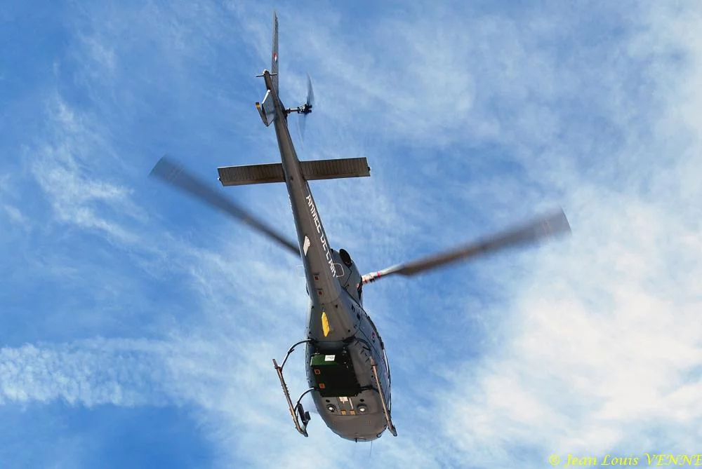 L'hélicoptère de l'armée de l'air