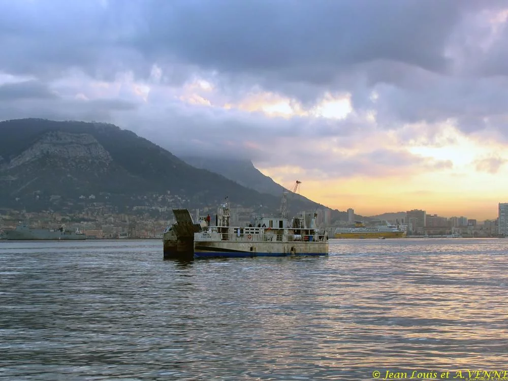 Le nouveau catamaran de débarquement de la CNIM