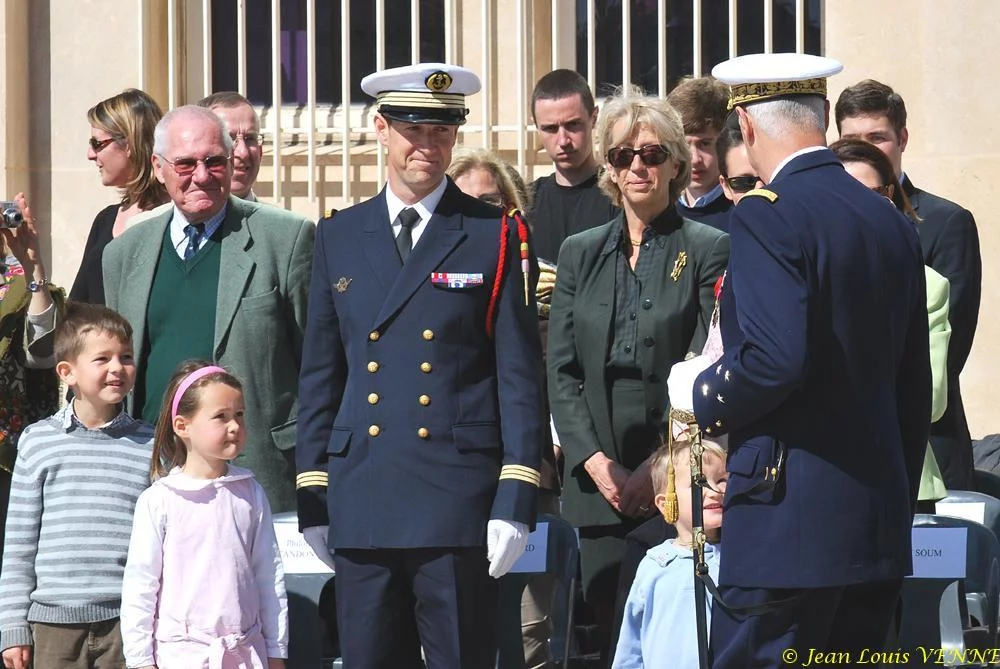L'amiral Tandonnet salue les invités
