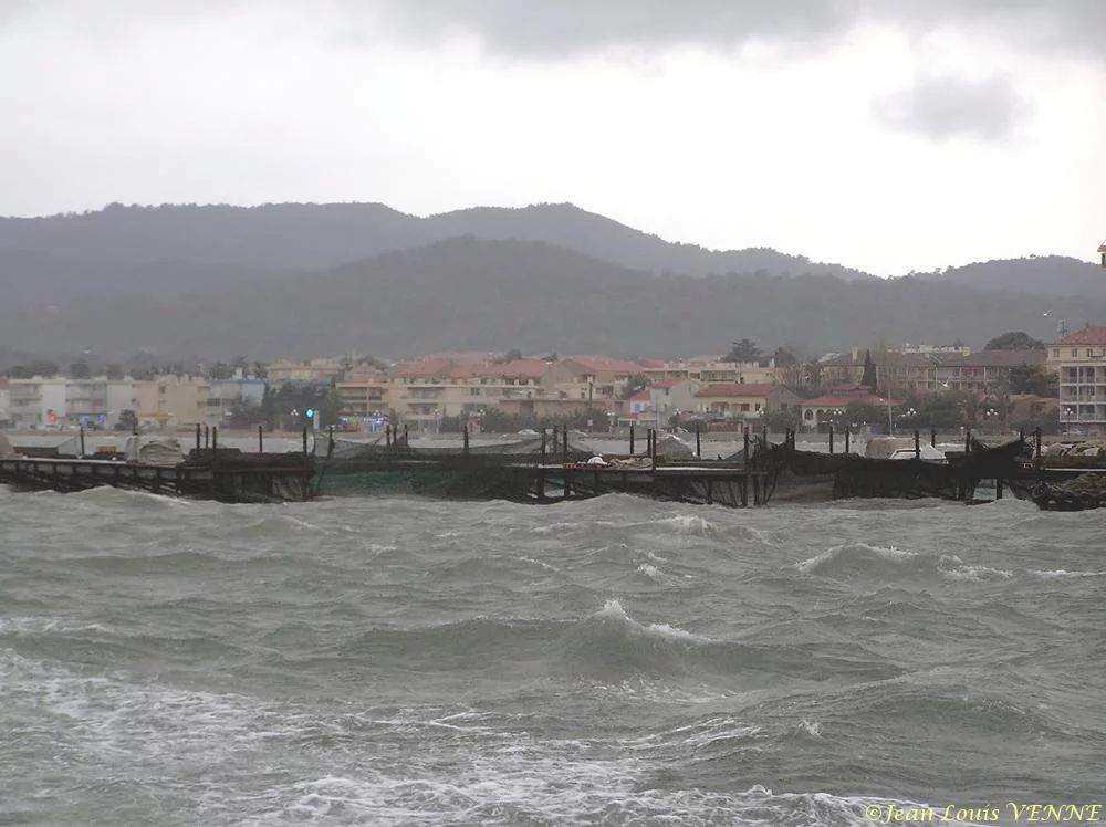 Dans la rade de Toulon