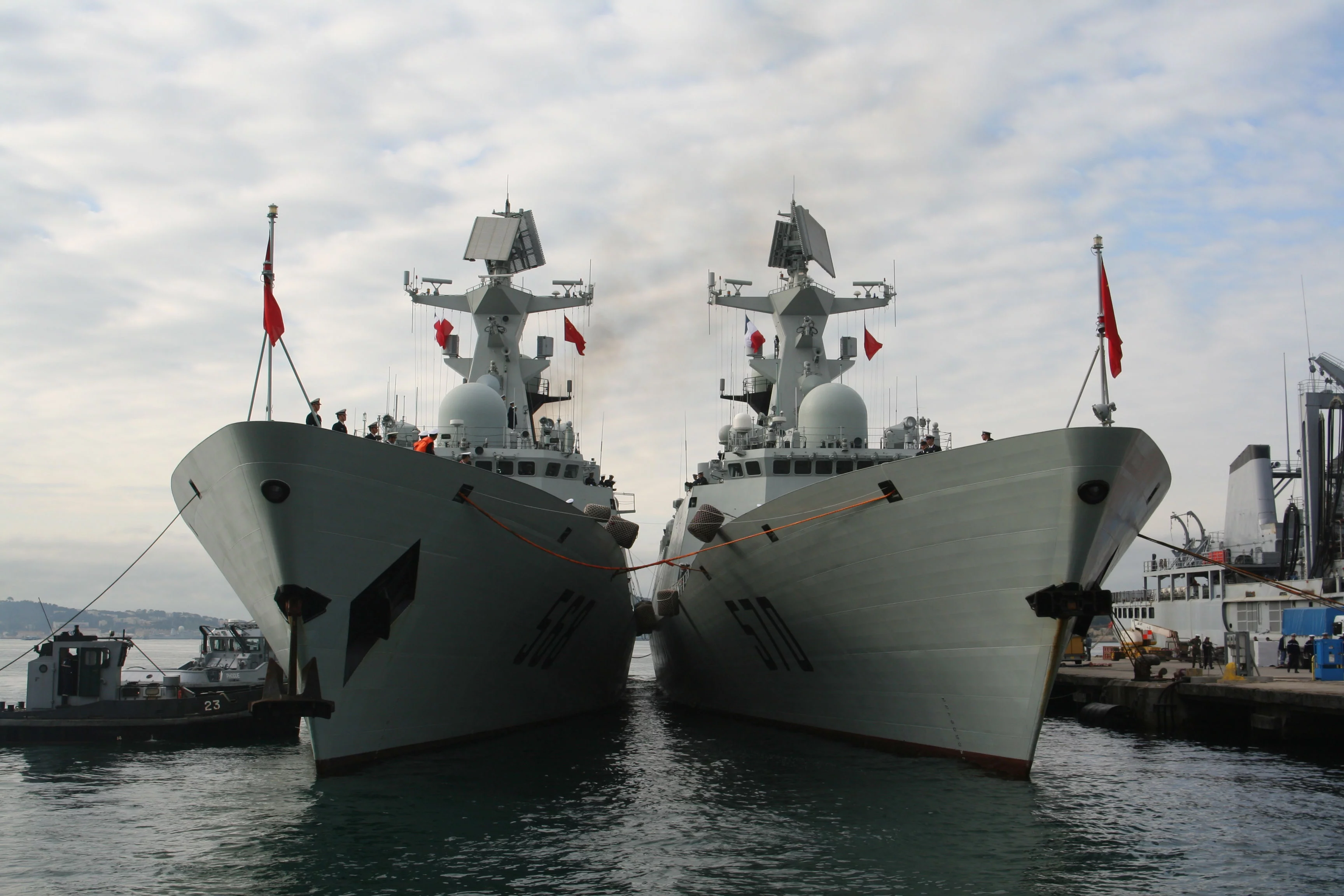 Les frégates Huangshan et Hengyang à Toulon