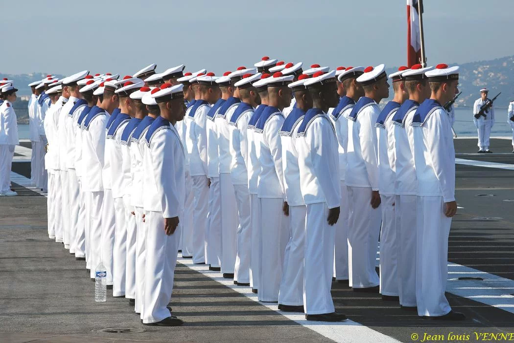 Prise de commandement du porte-avions Charles de Gaulle