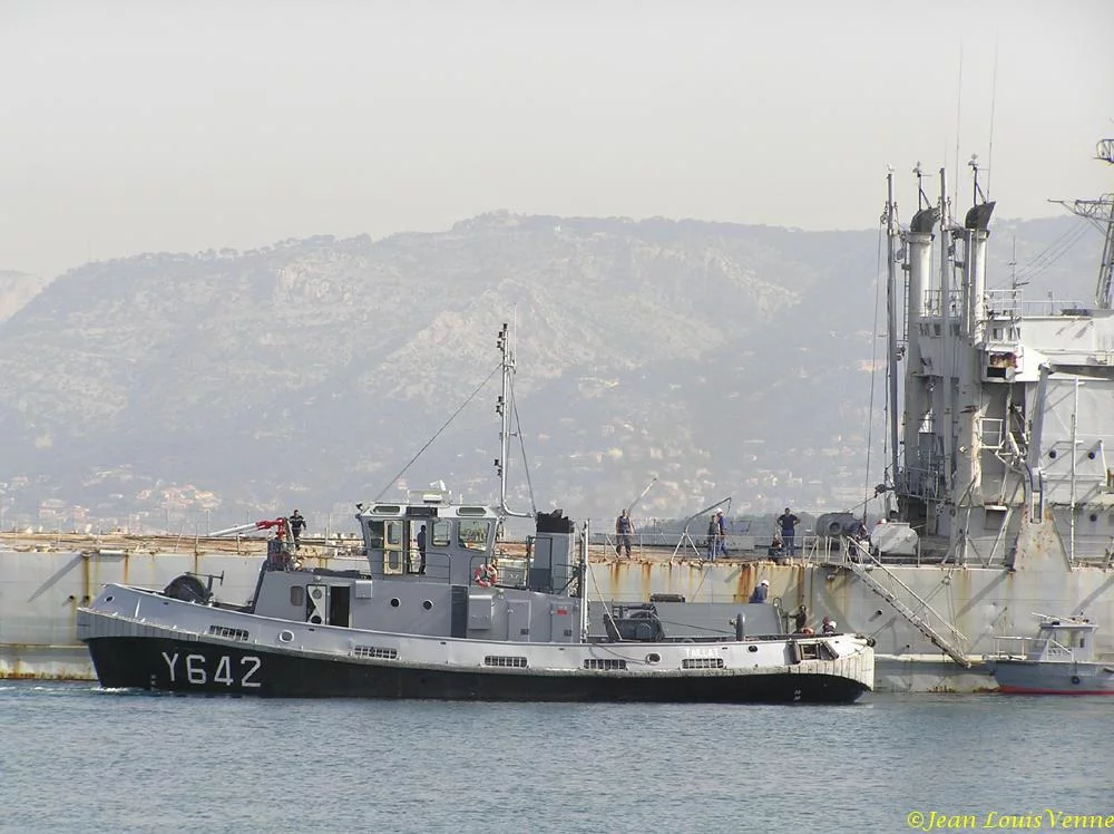 Remorqueurs en action