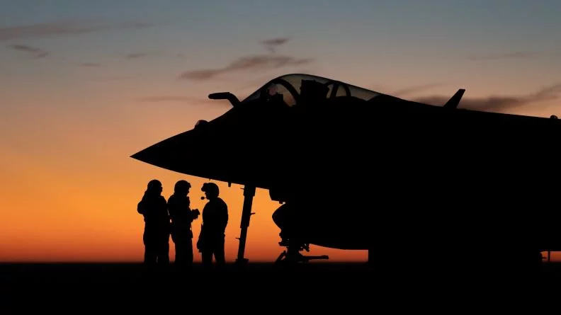 Coucher de soleil sur le pont du Charles de Gaulle