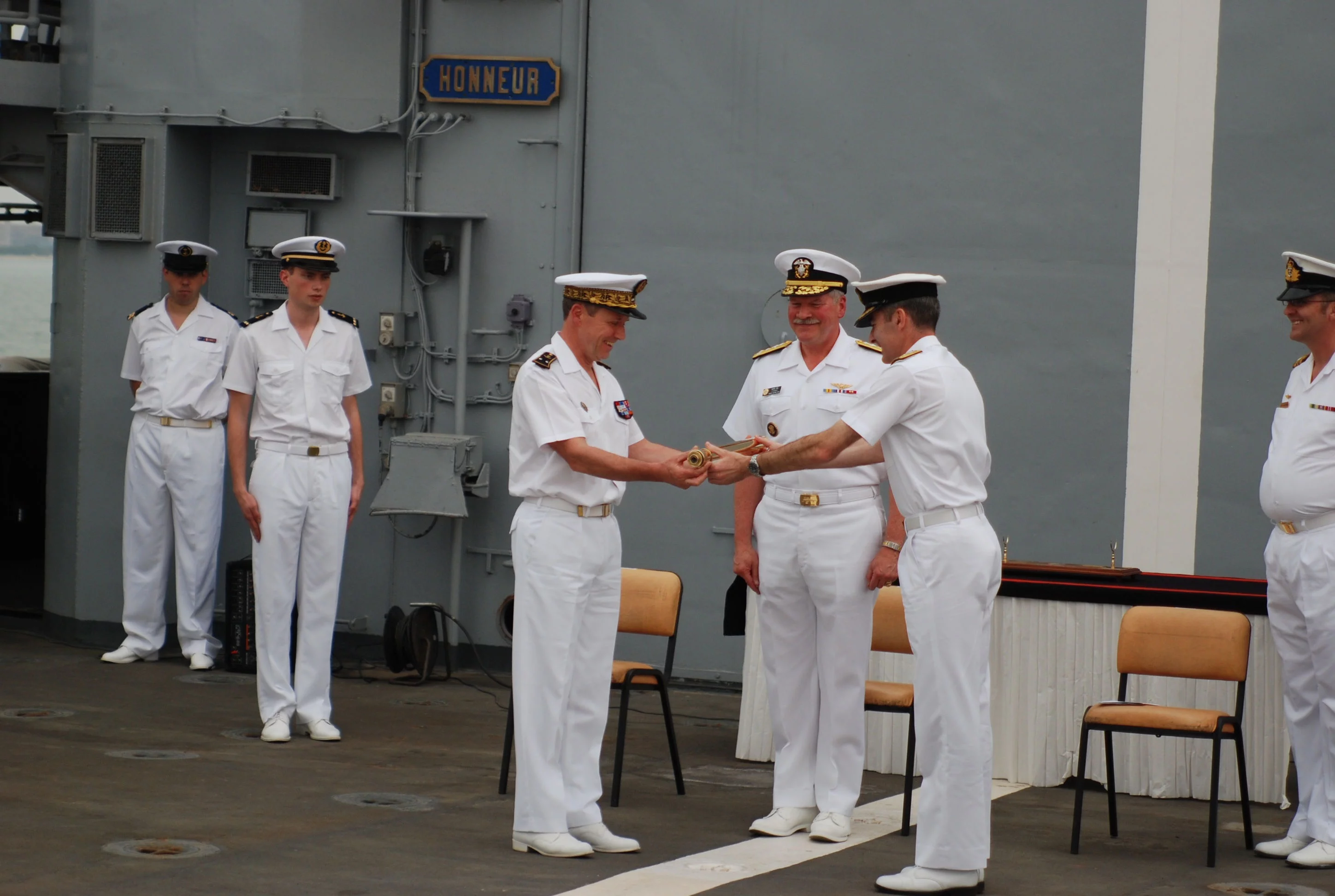 L'Australie remet à la France le commandement de la CTF 150