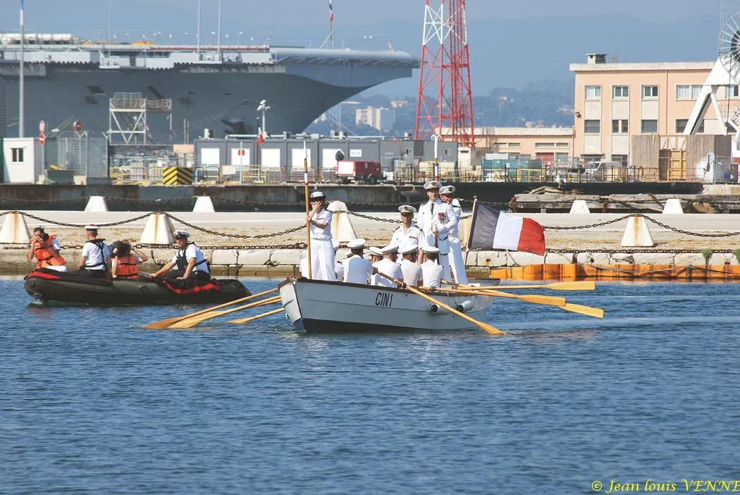 Le CV Boivin débarqué dans une baleinière