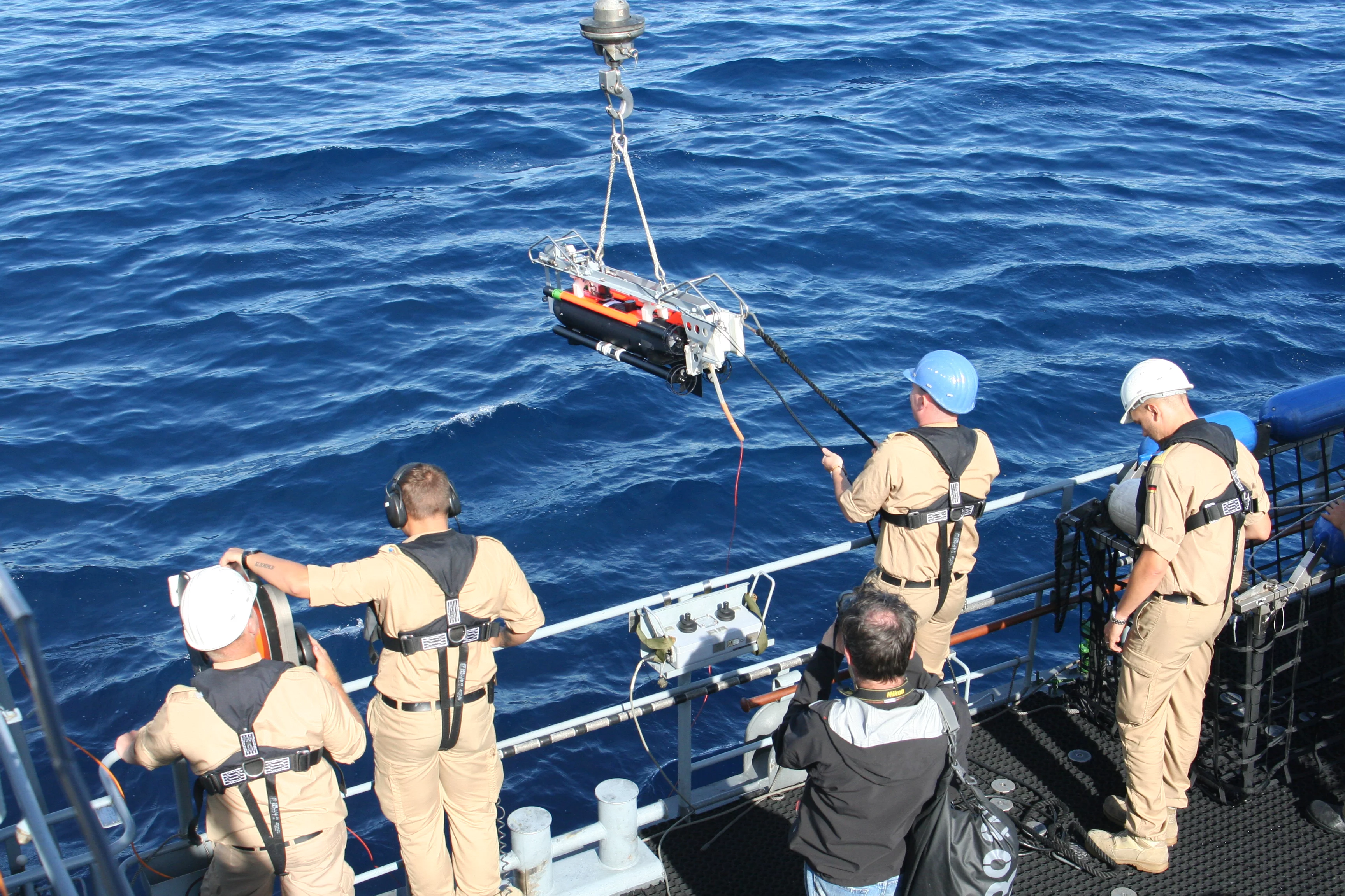 Mise à l'eau du drone SeaFox