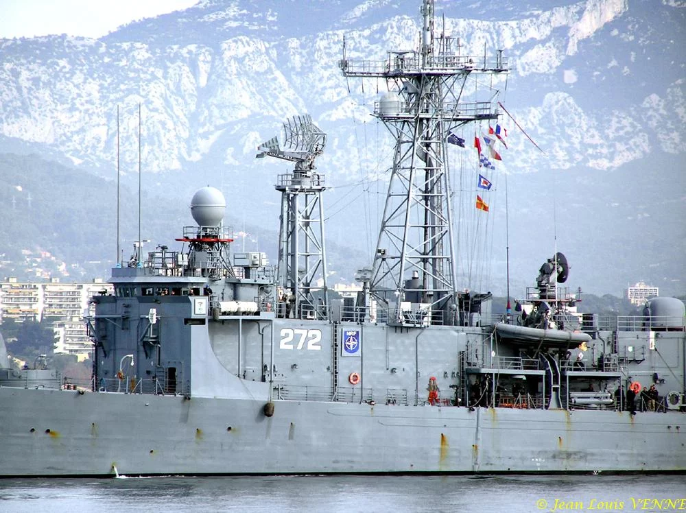 La frégate polonaise GENERAL K. PULASKI