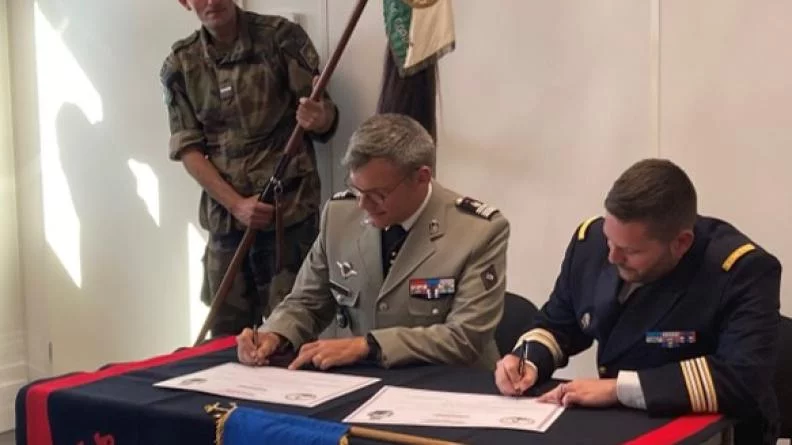 Jumelage entre le Jacques Stosskopf et le 121ème régiment du train