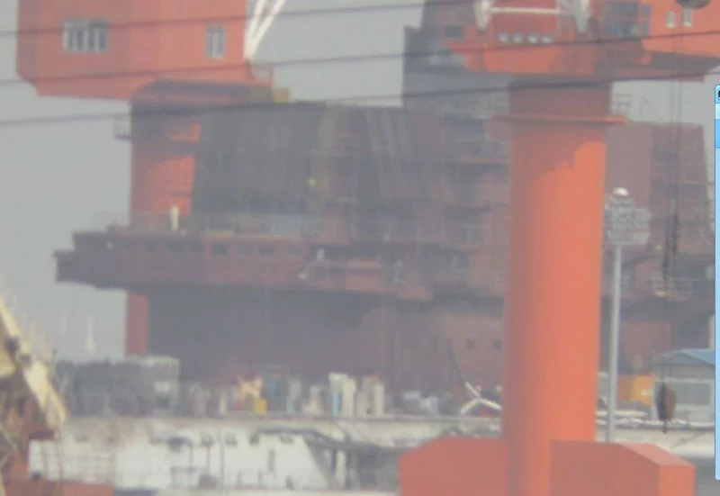 Le porte-avions chinois Varyag