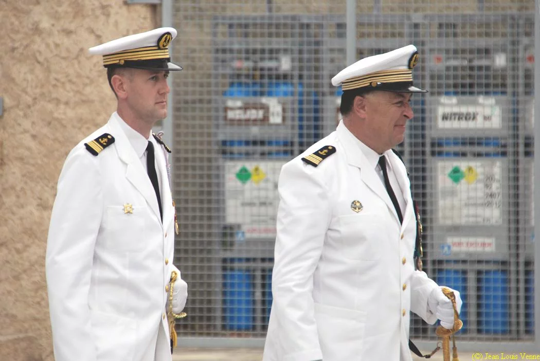 Le CC Barbaud et le capitaine de vaisseau Jubelin