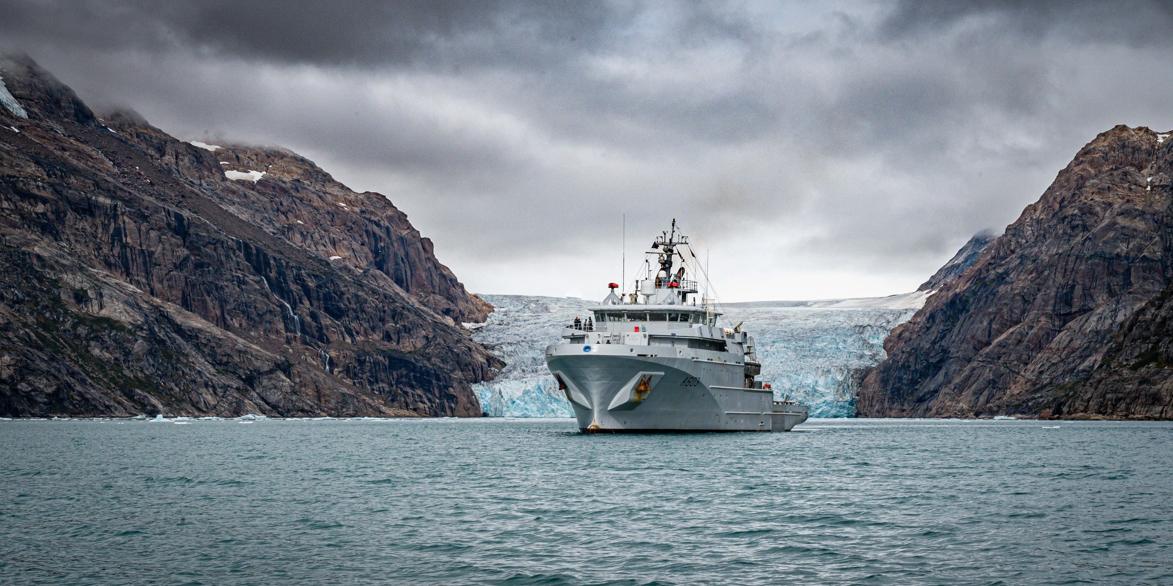 Le bâtiment de soutien Rhône dans le Grand Nord