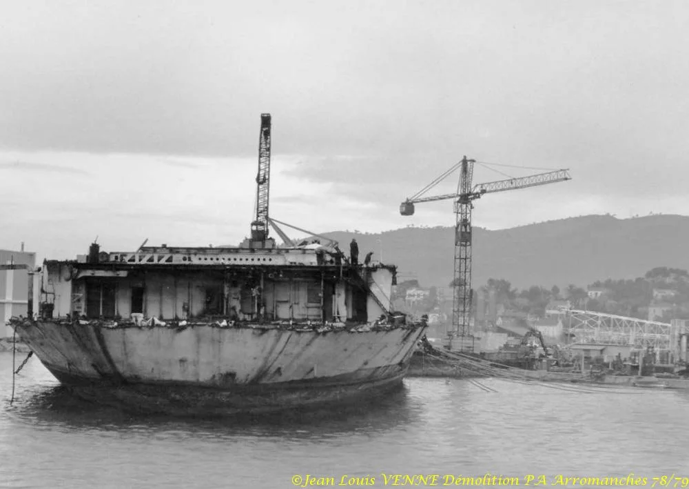 Démolition de l'Arromanches