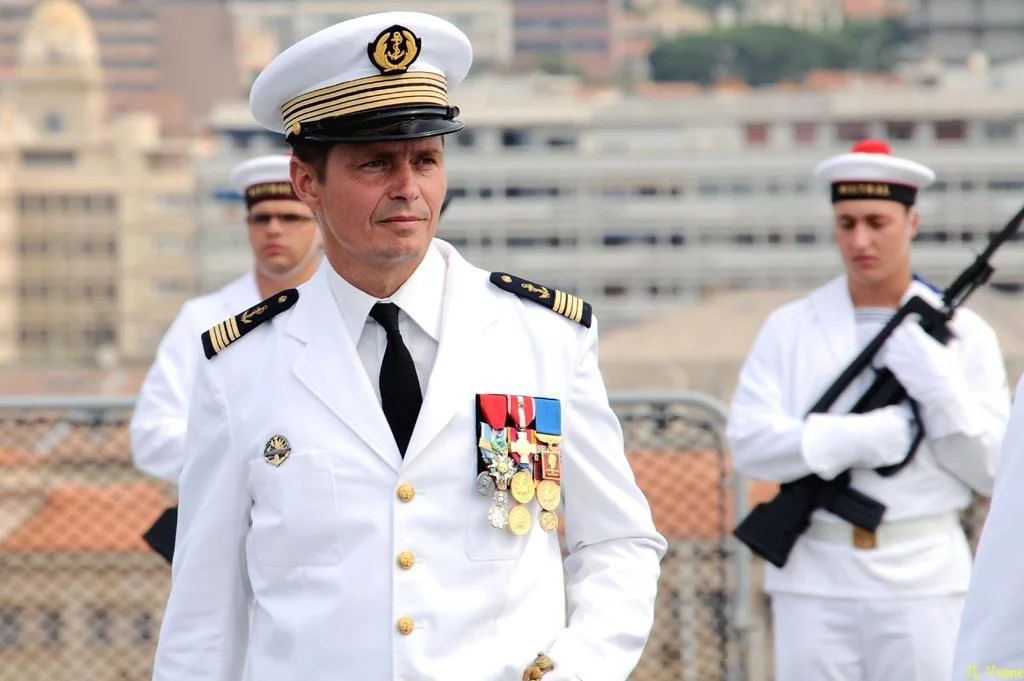 Prise de commandement du BPC Mistral