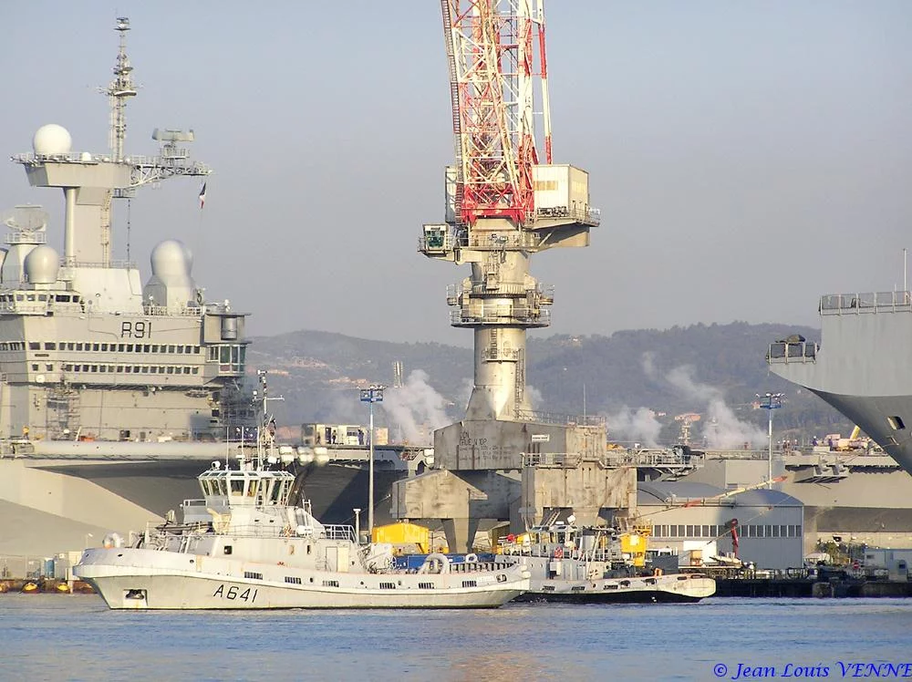 Essais des catapultes du Charles de Gaulle