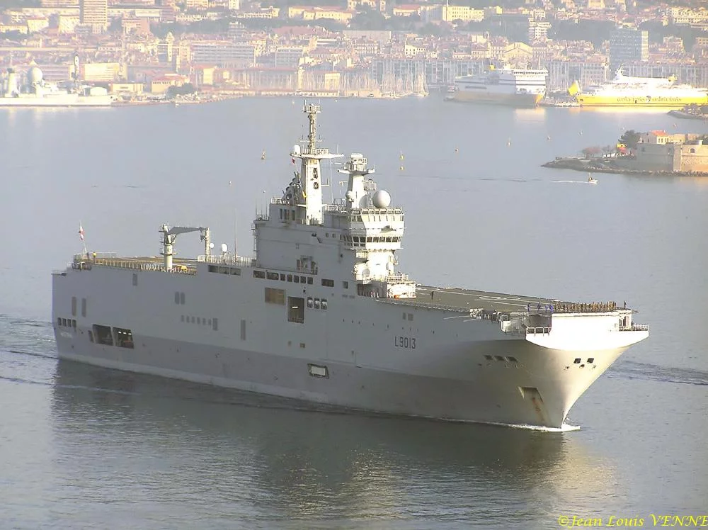 Appareillage du Mistral pour le Japon