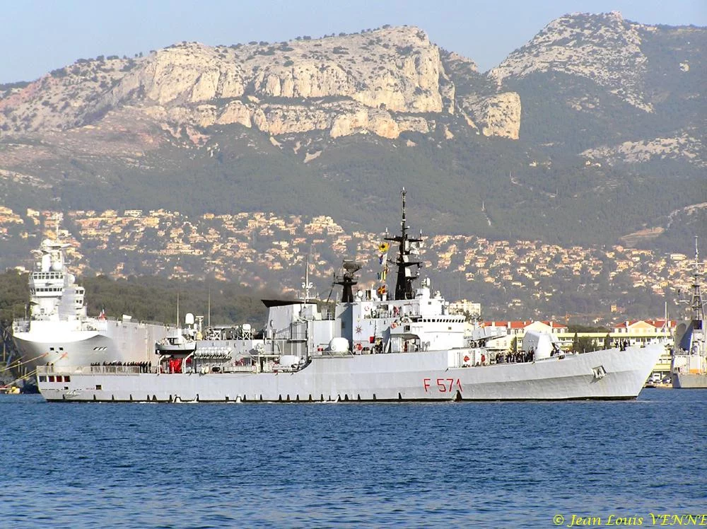 La frégate italienne Grecale