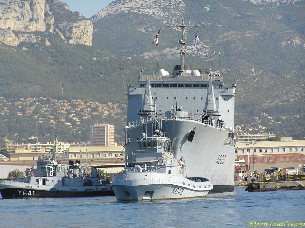 Remorqueurs en action