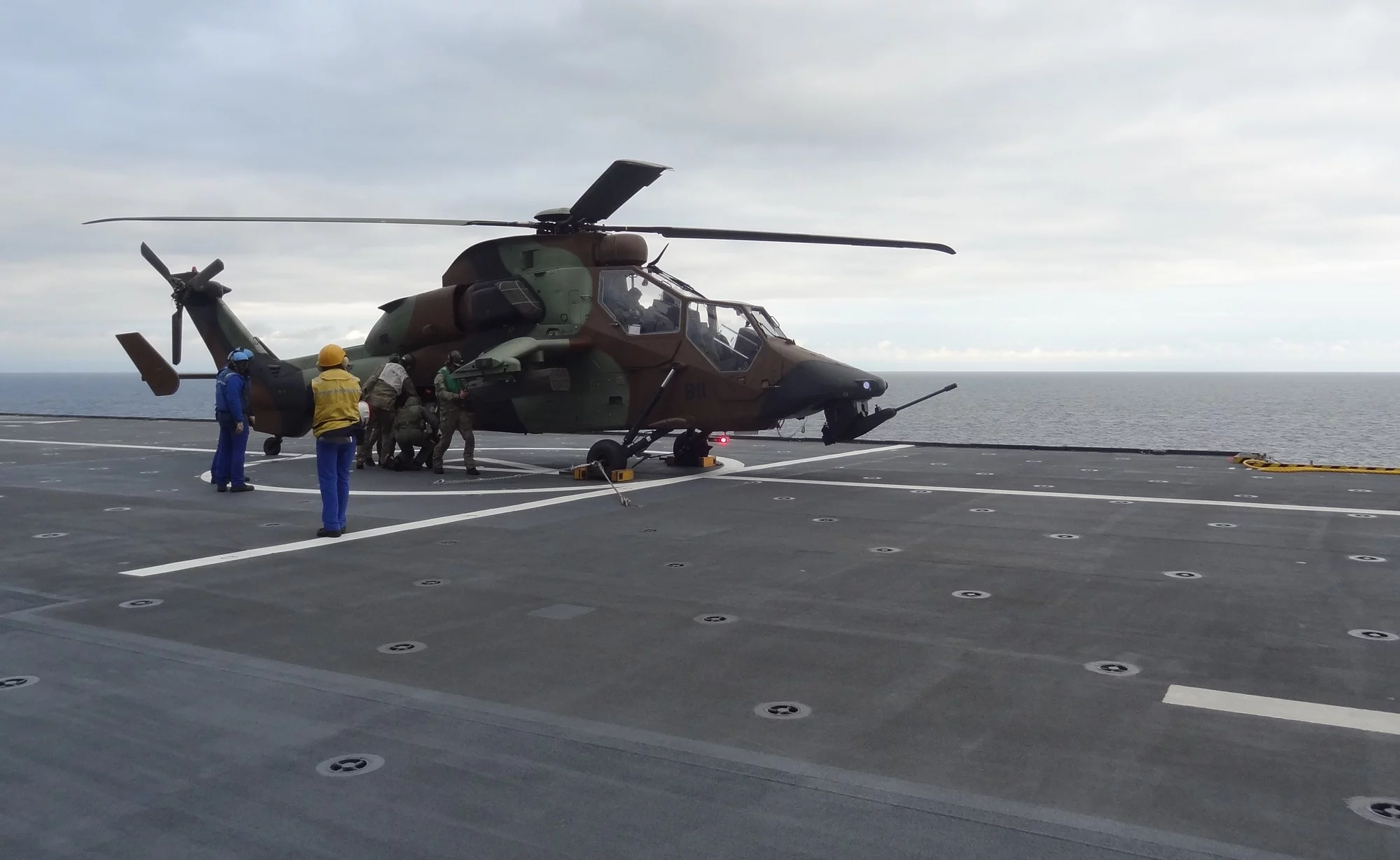 Un Tigre sur le pont du Dixmude