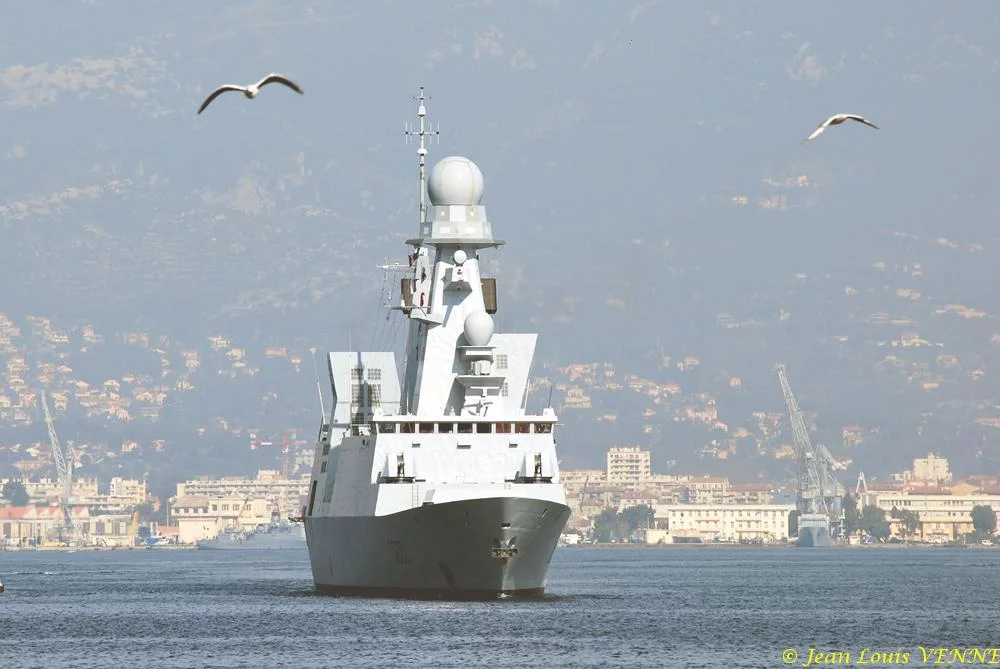 La frégate Forbin appareille pour sa traversée de longue durée