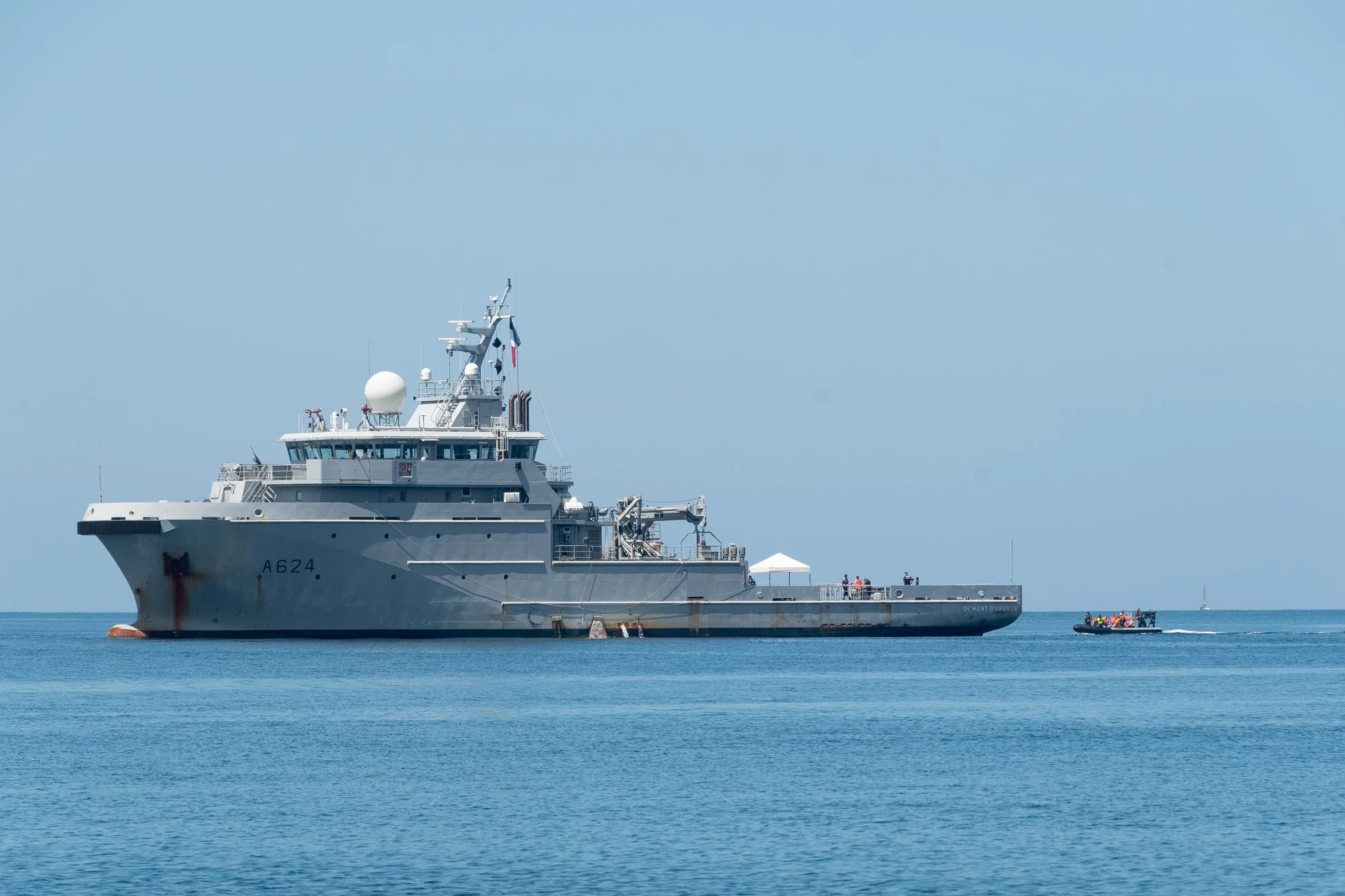 Le bâtiment de soutien et d’assistance outre-mer (BSAOM) Dumont d’Urville