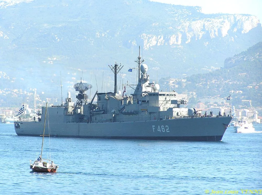 La Force de l’OTAN « SNMG2 » en escale à Toulon