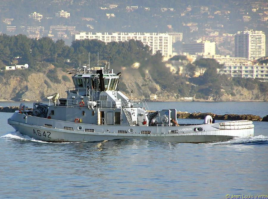 Remorqueurs en action