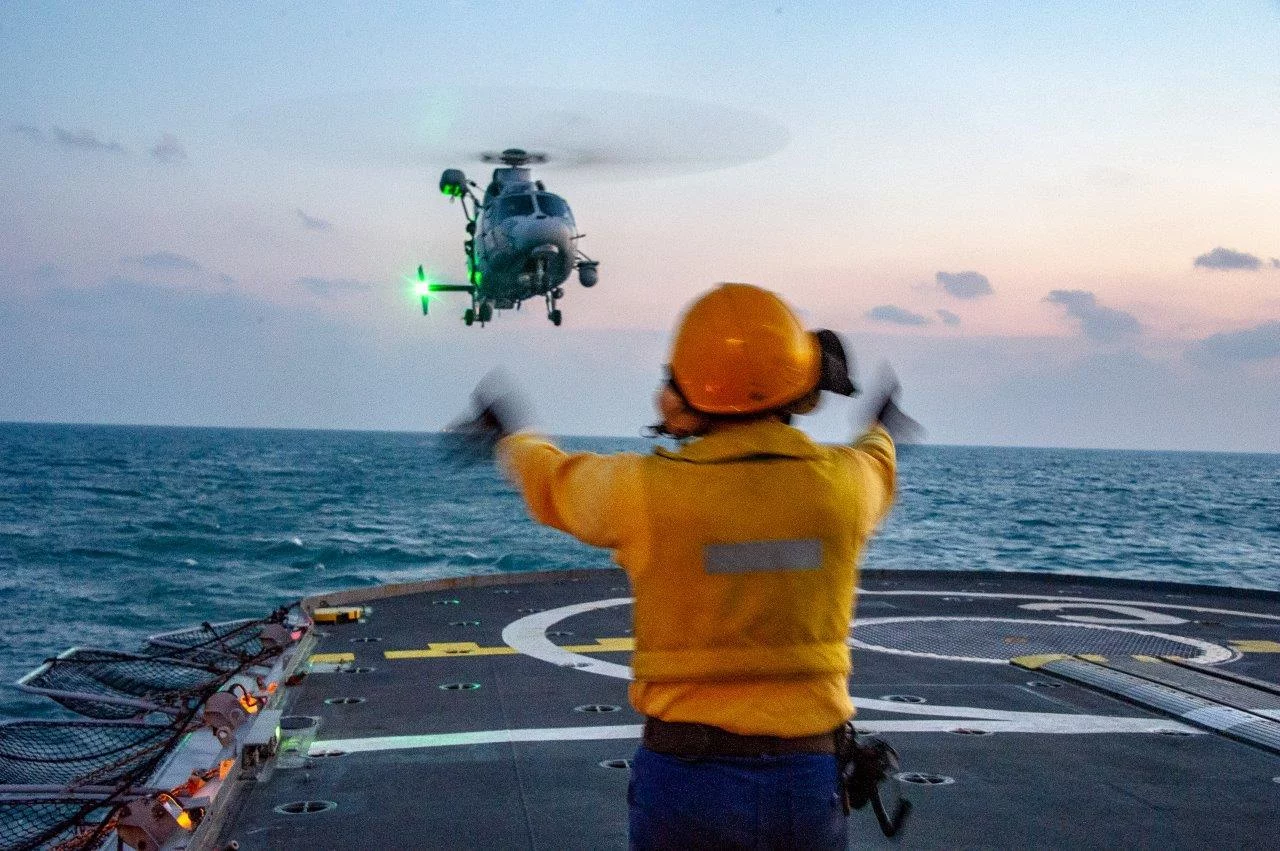 Appontage d'un hélicoptère