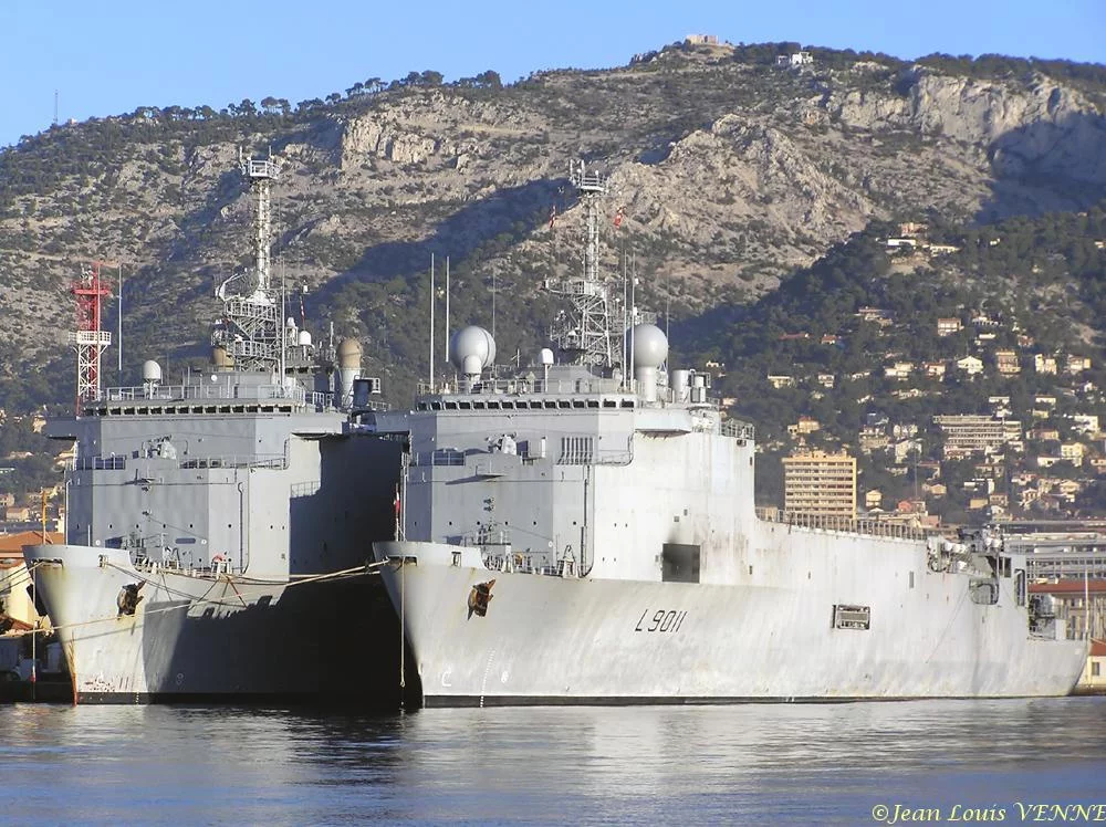 Le Foudre et le Siroco au quai dâ€™honneur de Toulon