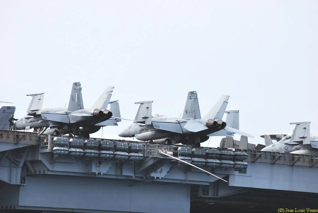 Le porte-avions USS Harry Truman