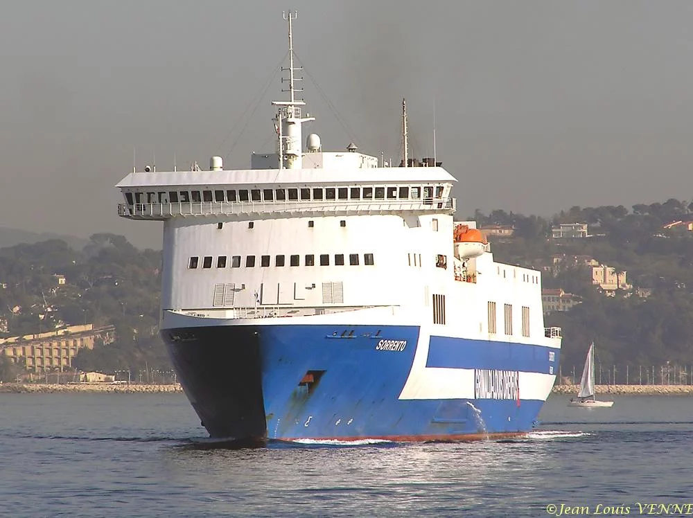 Arrivée Ã  Toulon du Sorrento